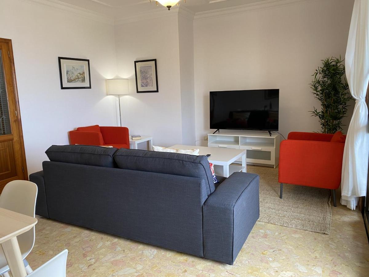 Huge Balcony Over Las Canteras By Canariasgetaway Las Palmas de Gran Canaria Exterior photo